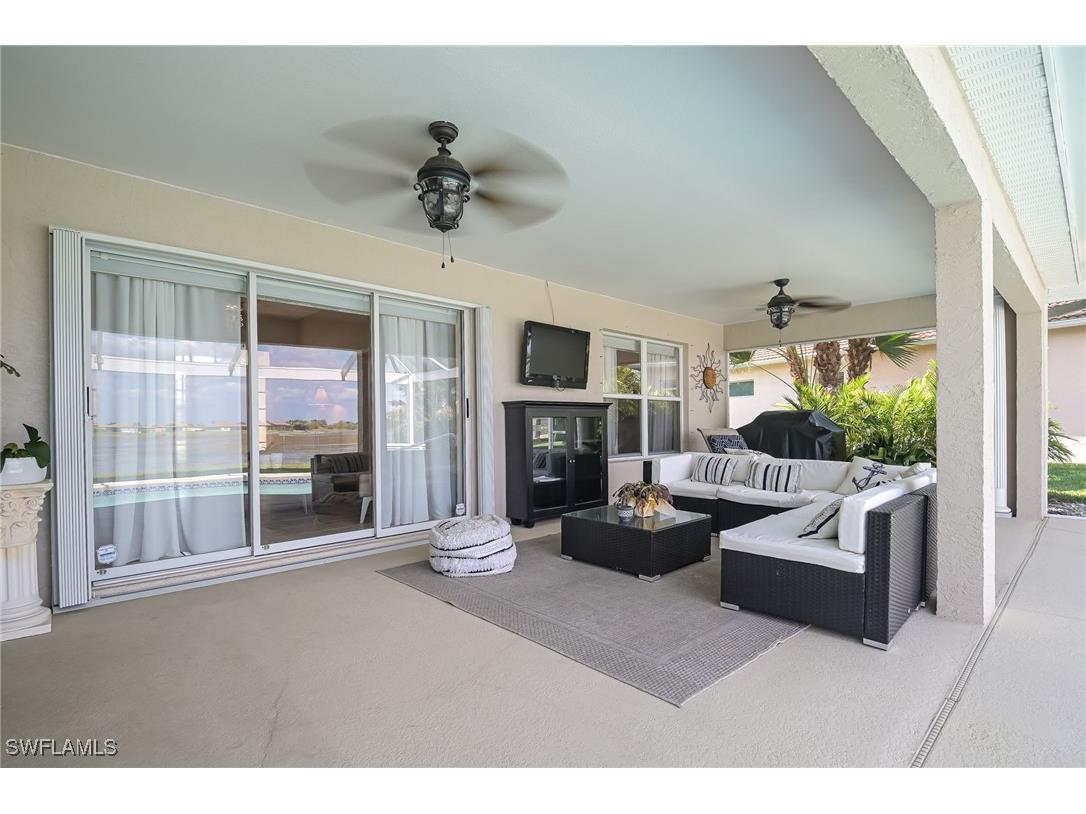 2250 Grove Drive Naples FL 34120 225071653 image32