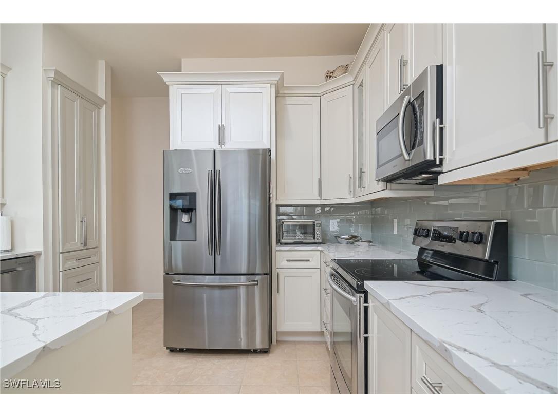 2250 Grove Drive Naples FL 34120 225071653 image8