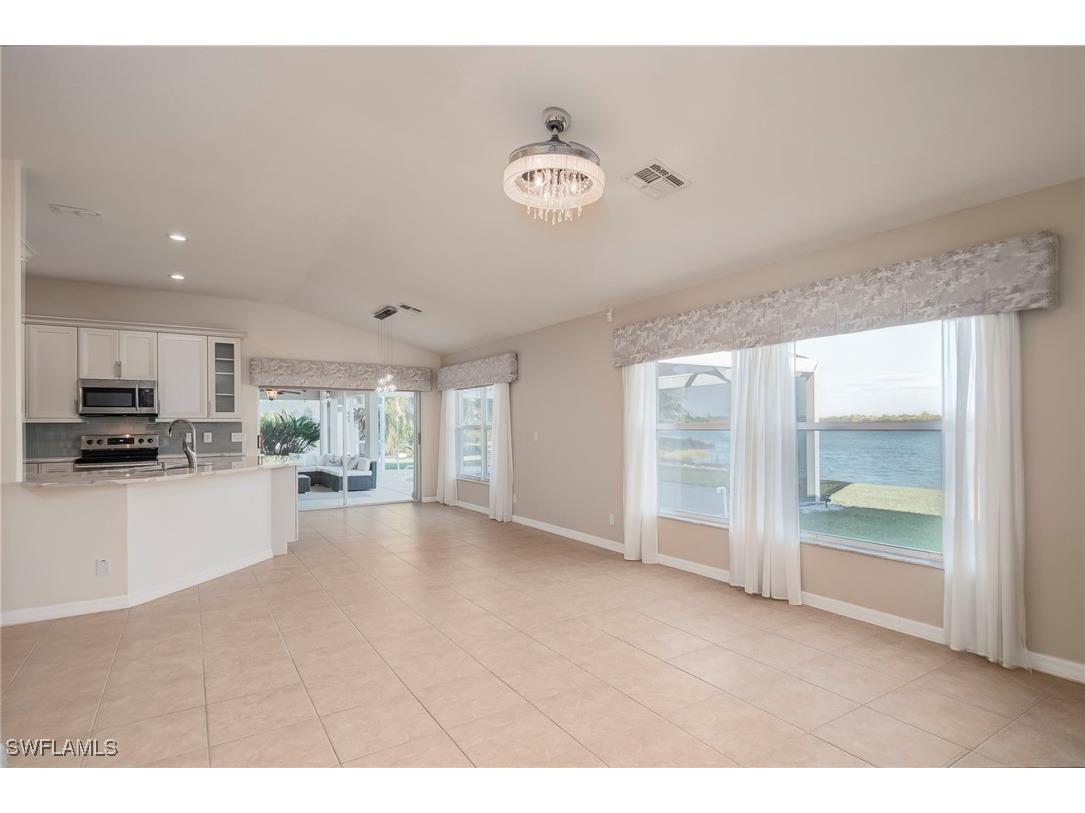 2250 Grove Drive Naples FL 34120 225079306 image14