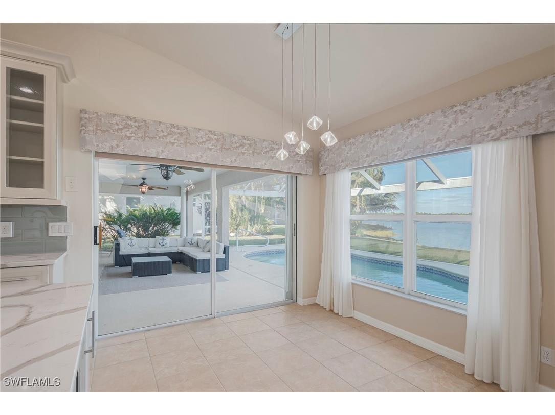 2250 Grove Drive Naples FL 34120 225079306 image16