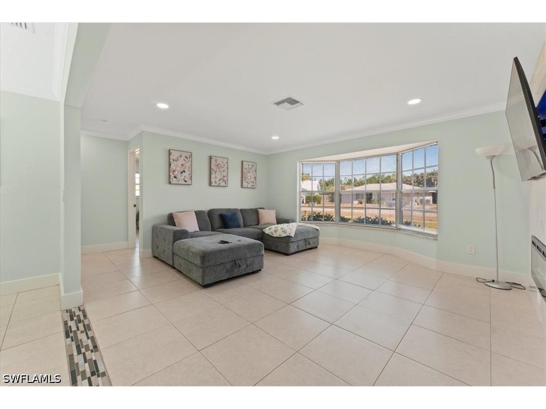 2250 Poinciana Street Naples FL 34105 226023981 image11