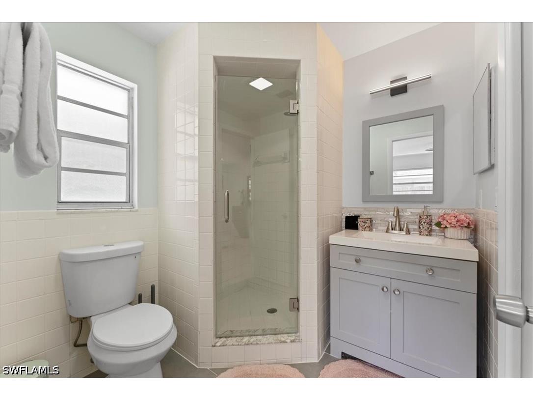 2250 Poinciana Street Naples FL 34105 226023981 image22