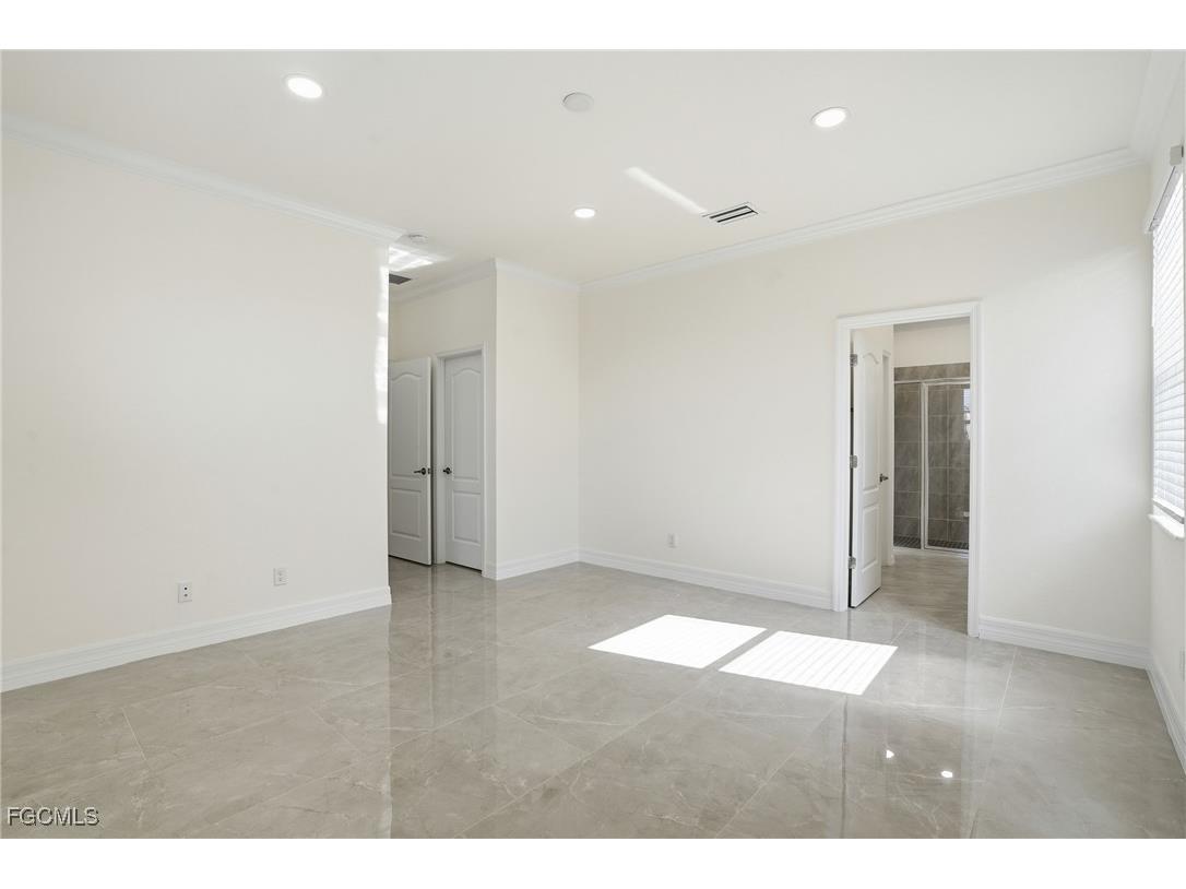 2251 Dancy Street Naples FL 34120 2025023936 image12