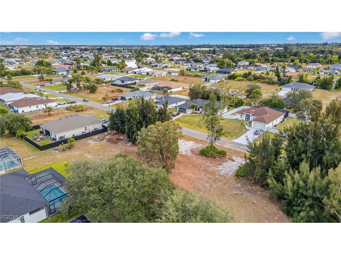 2251 SW 1st Street Cape Coral FL 33991 2026000471 image11