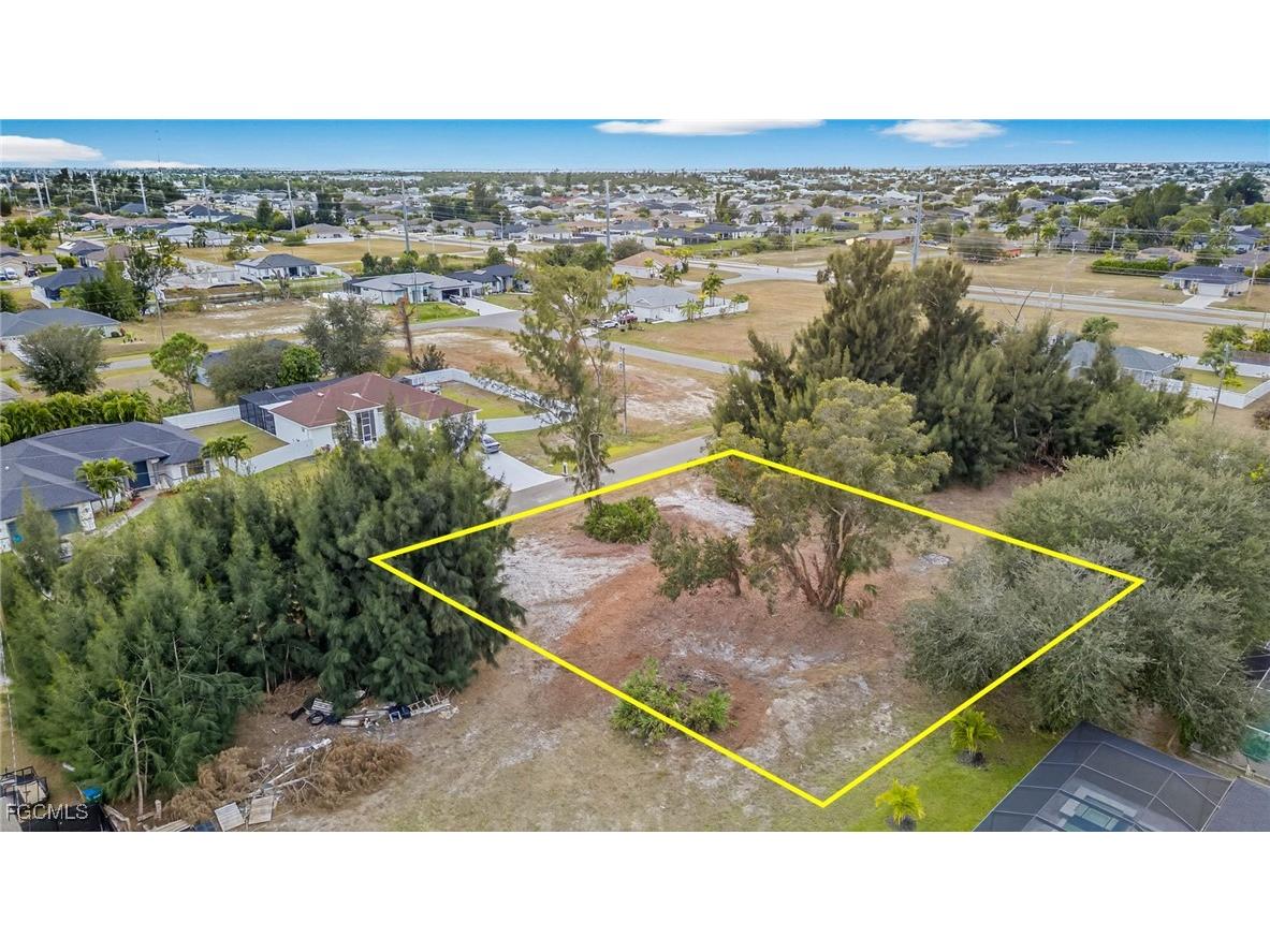 2251 SW 1st Street Cape Coral FL 33991 2026000471 image8