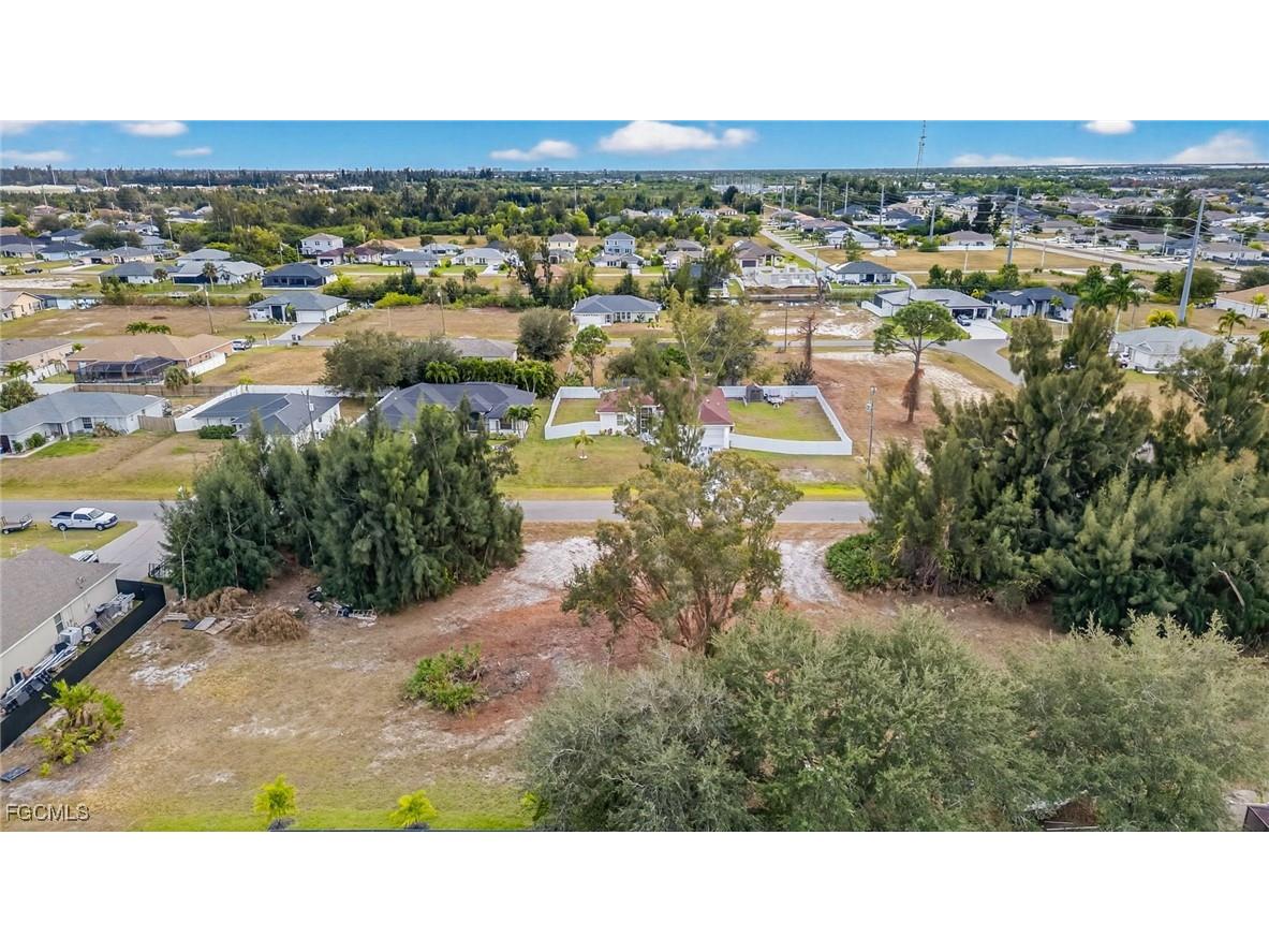 2251 SW 1st Street Cape Coral FL 33991 2026000471 image9
