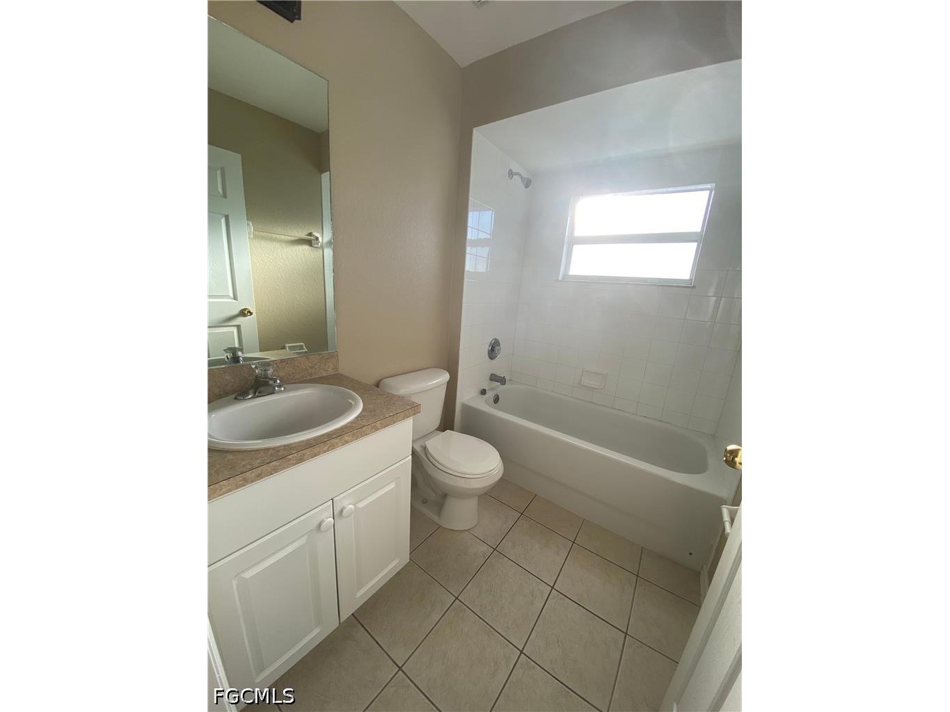 2251 SW 4th Street Cape Coral FL 33991 2026023625 image14