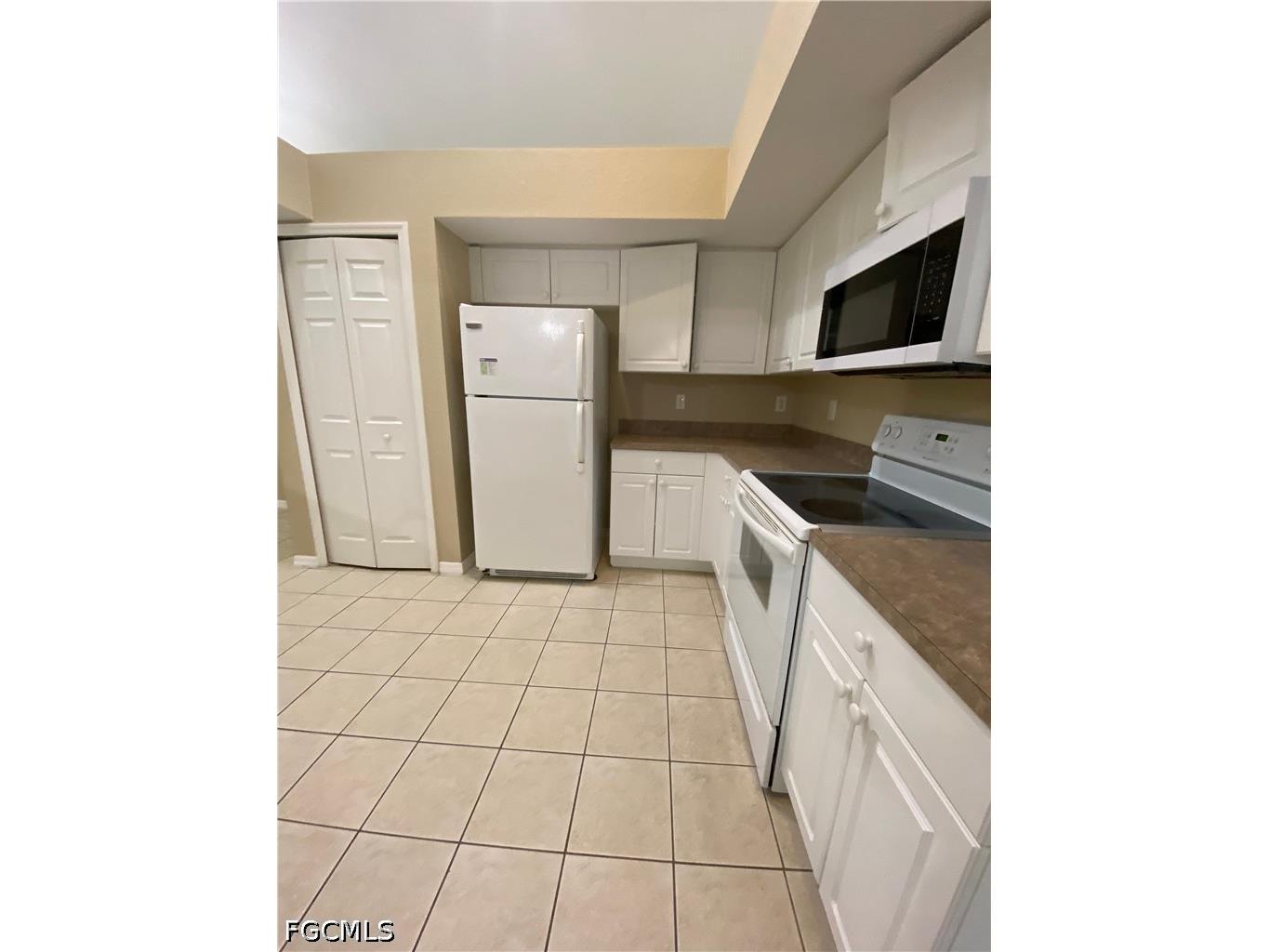 2251 SW 4th Street Cape Coral FL 33991 2026023625 image8