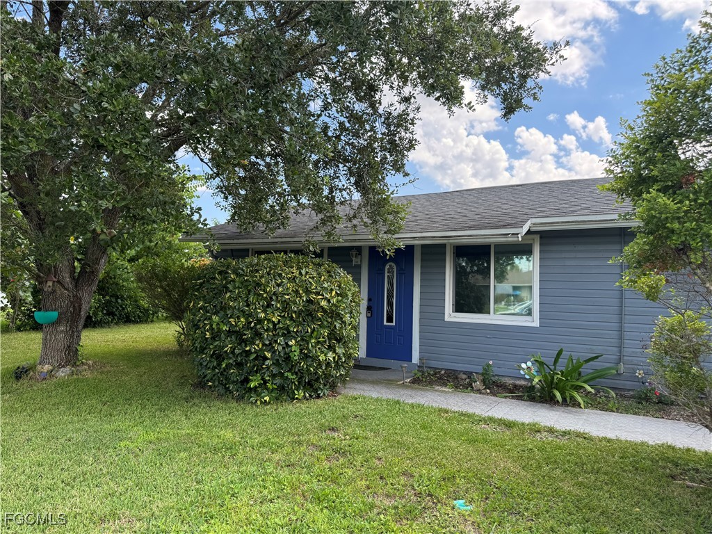 2252 11th Court Lehigh Acres FL 33936 2025006653 image2