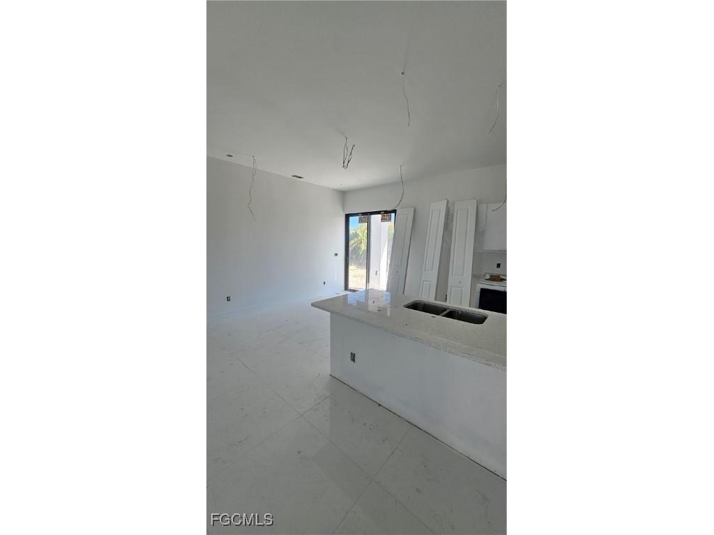 2252 NW 15th Terrace Cape Coral FL 33993 2026002153 image7