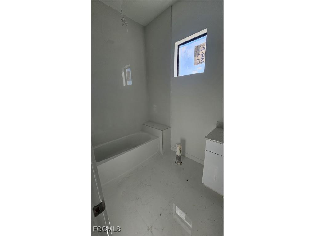 2252 NW 15th Terrace Cape Coral FL 33993 2026002153 image9