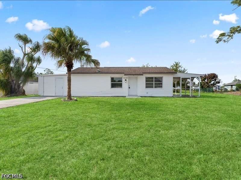 2253 10th Court Lehigh Acres FL 33936 2026020257 image1