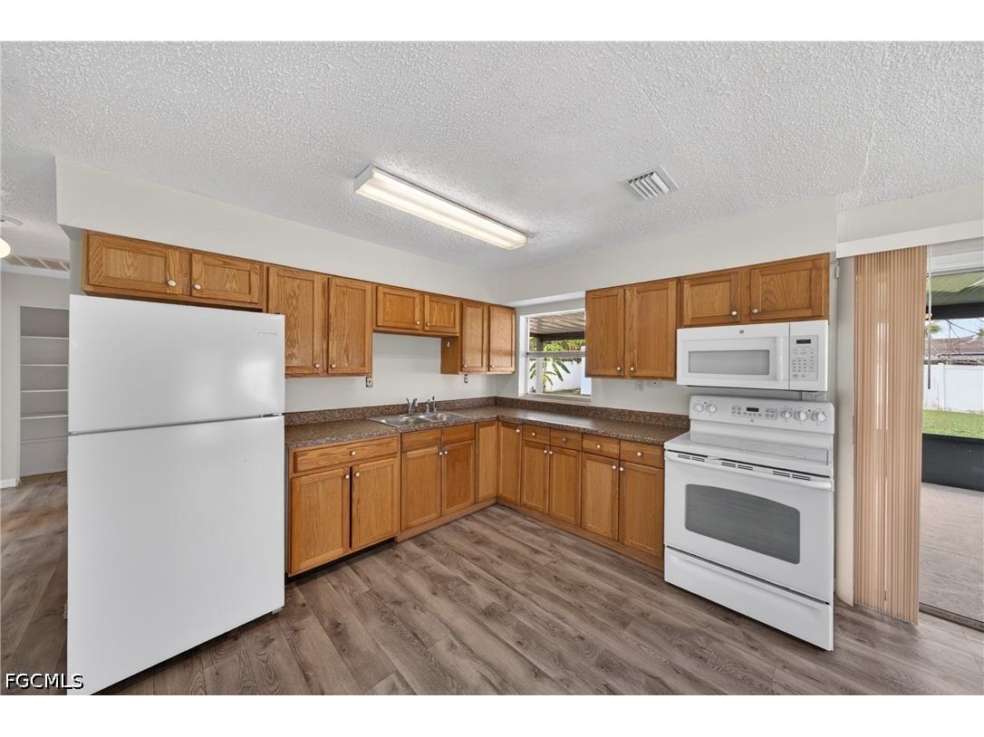 2254 9th Terrace Lehigh Acres FL 33936 2026025651 image10