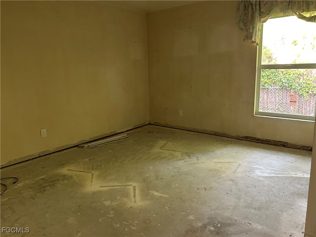 2254 Crystal Drive Fort Myers FL 33907 2025000660 image14