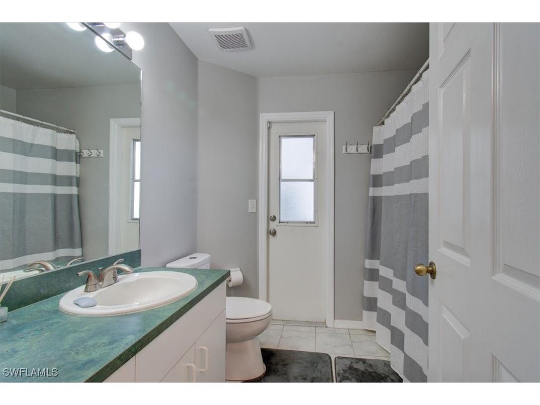 2254 SW 4th Street Cape Coral FL 33991 225058829 image20