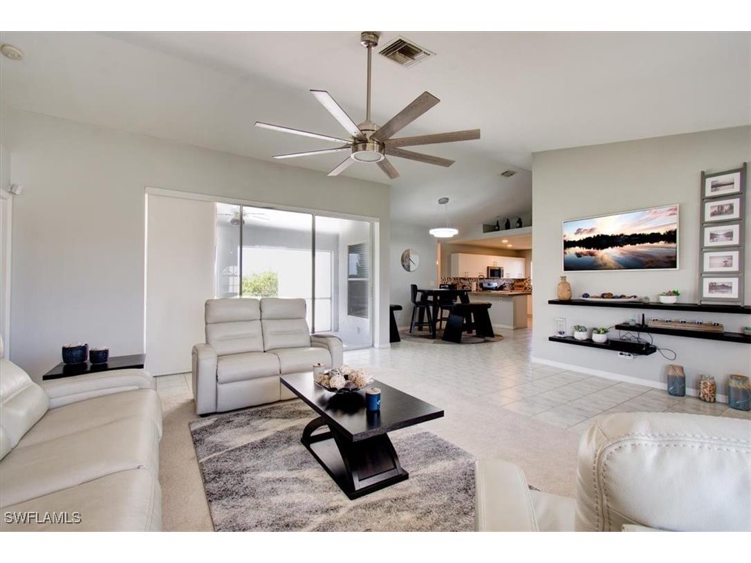 2254 SW 4th Street Cape Coral FL 33991 225058829 image3