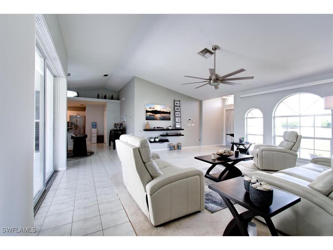 2254 SW 4th Street Cape Coral FL 33991 225058829 image5