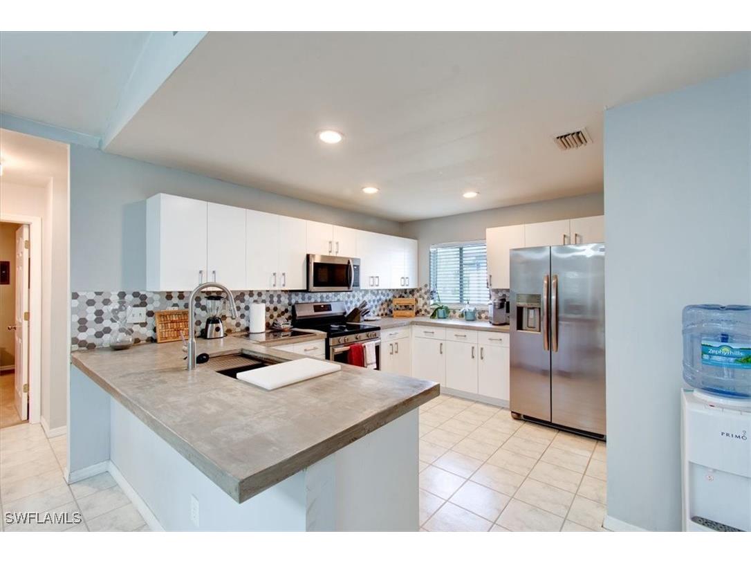 2254 SW 4th Street Cape Coral FL 33991 225058829 image7