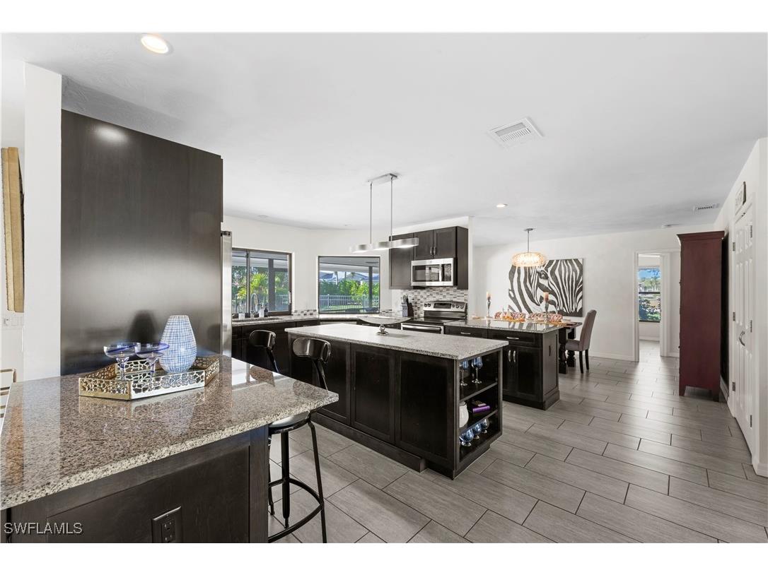 2255 Imperial Golf Course Boulevard Naples FL 34110 225077967 image11