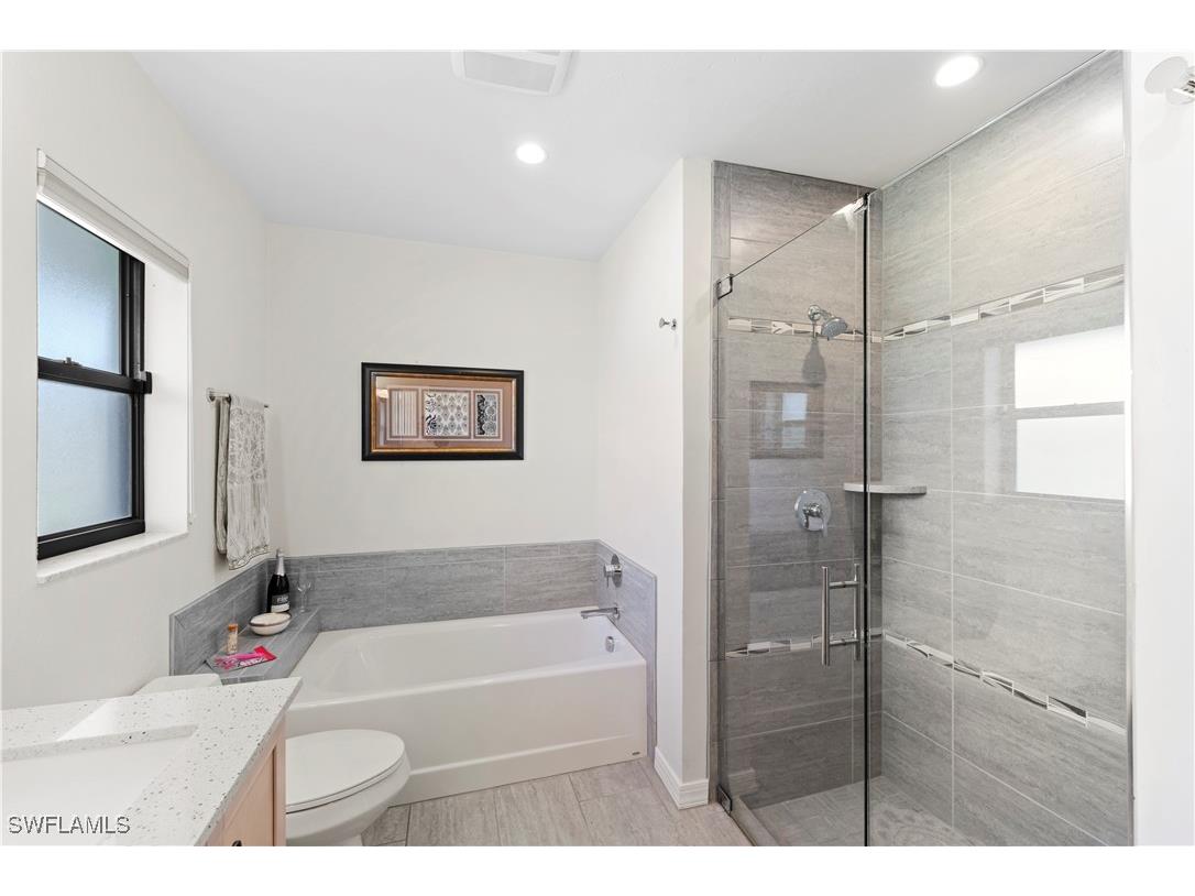 2255 Imperial Golf Course Boulevard Naples FL 34110 225077967 image26