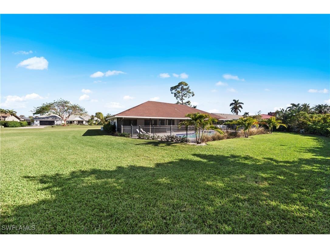 2255 Imperial Golf Course Boulevard Naples FL 34110 225077967 image28