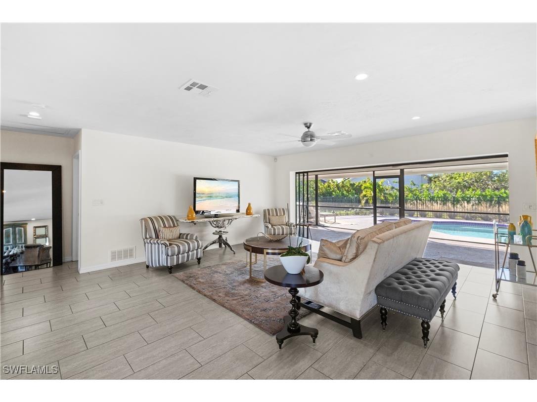 2255 Imperial Golf Course Boulevard Naples FL 34110 225077967 image6