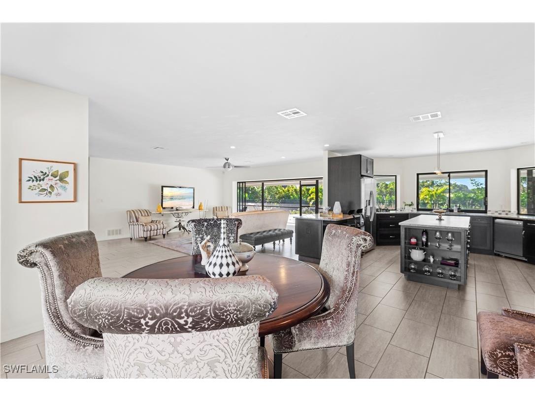 2255 Imperial Golf Course Boulevard Naples FL 34110 225077967 image7