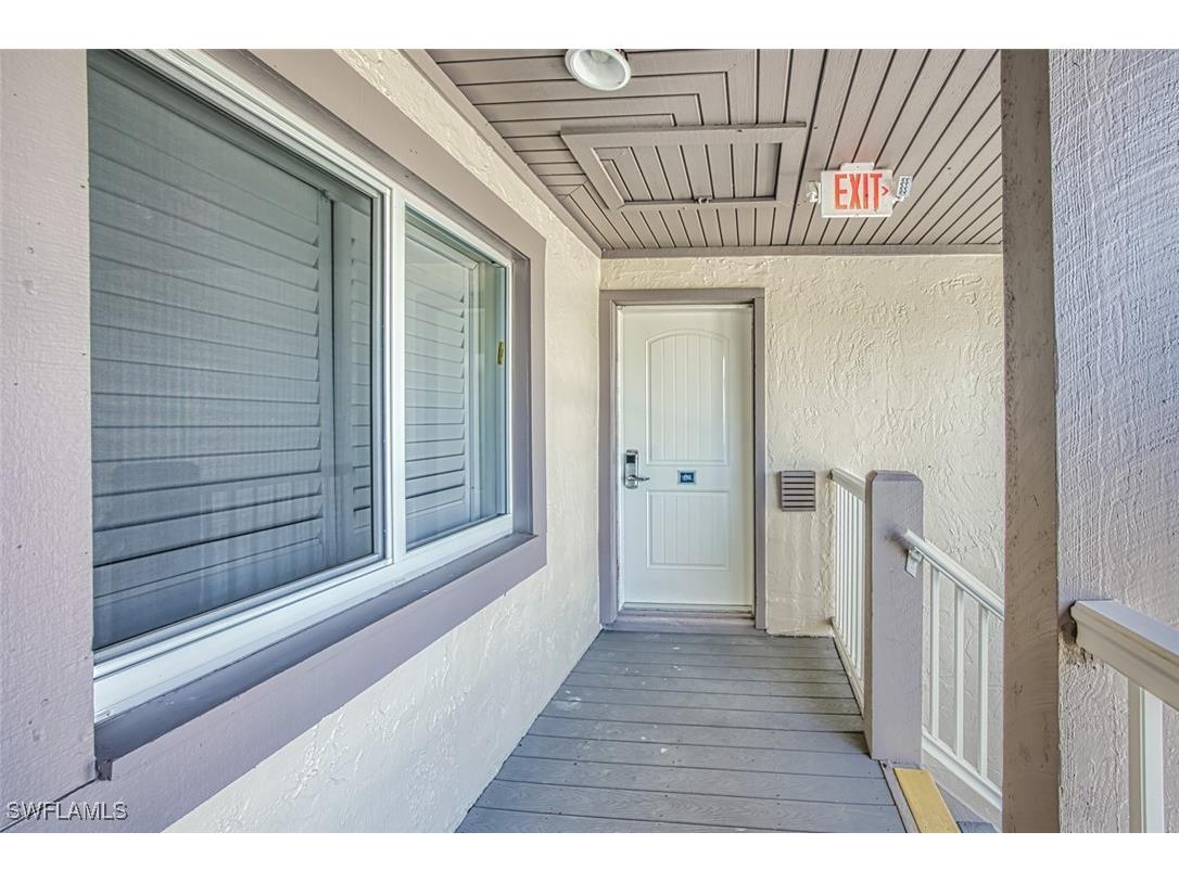 2255 W Gulf Drive #110 Sanibel FL 33957 225026086 image8