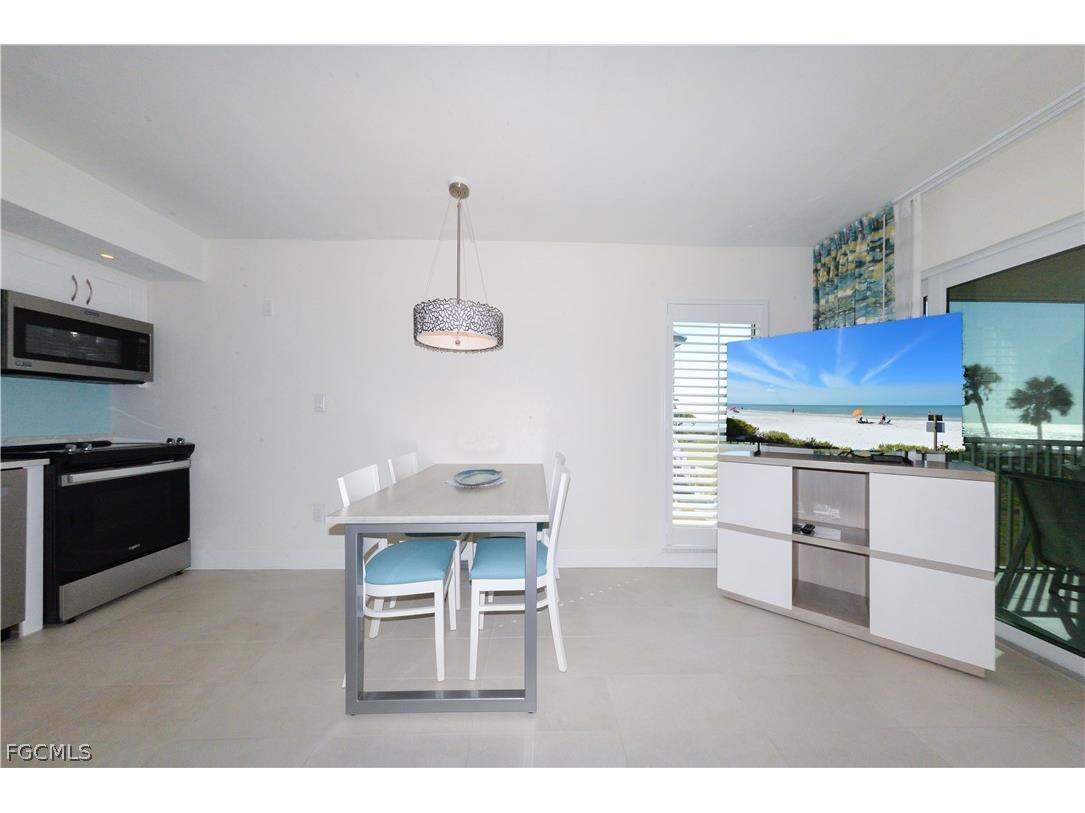 2255 W Gulf Drive #121 Sanibel FL 33957 2026005141 image9