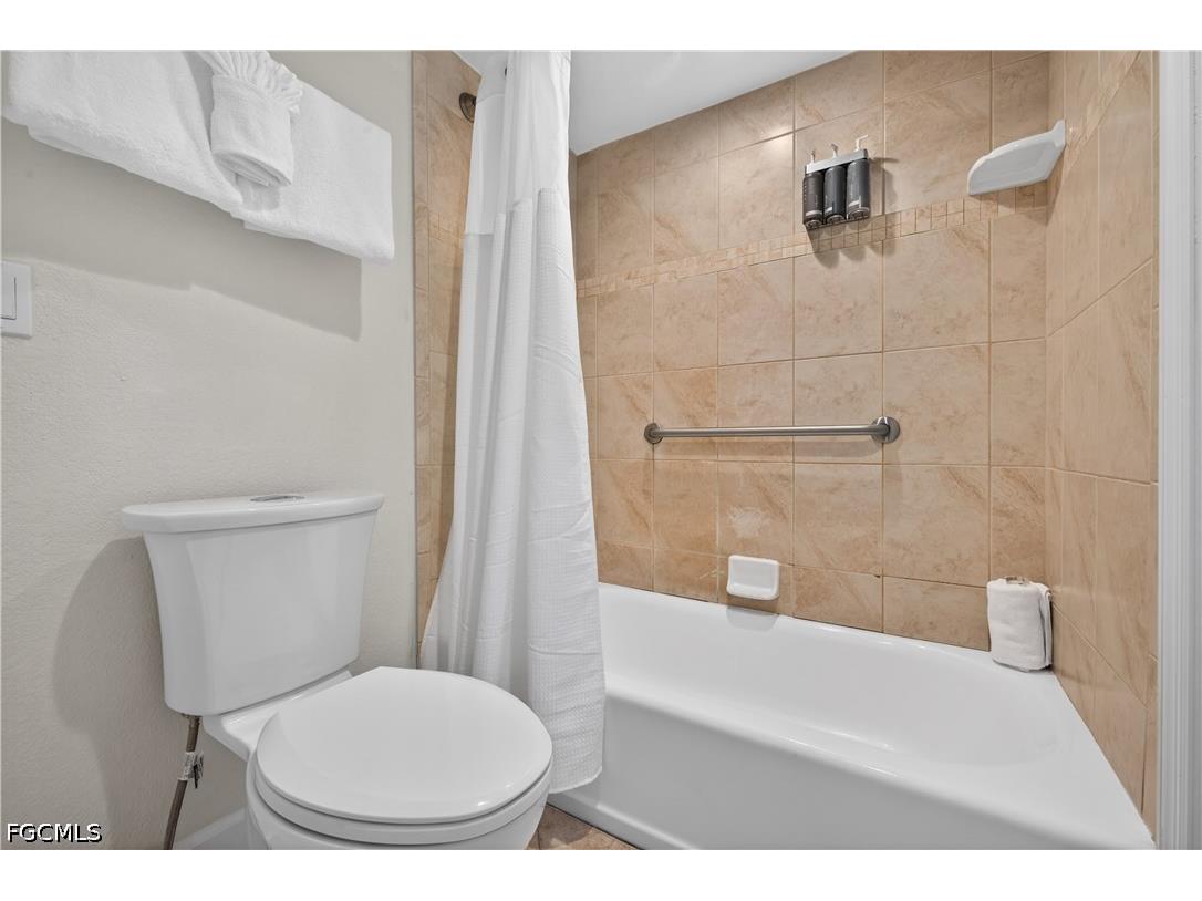 2255 W Gulf Drive #127 Sanibel FL 33957 2026024967 image18