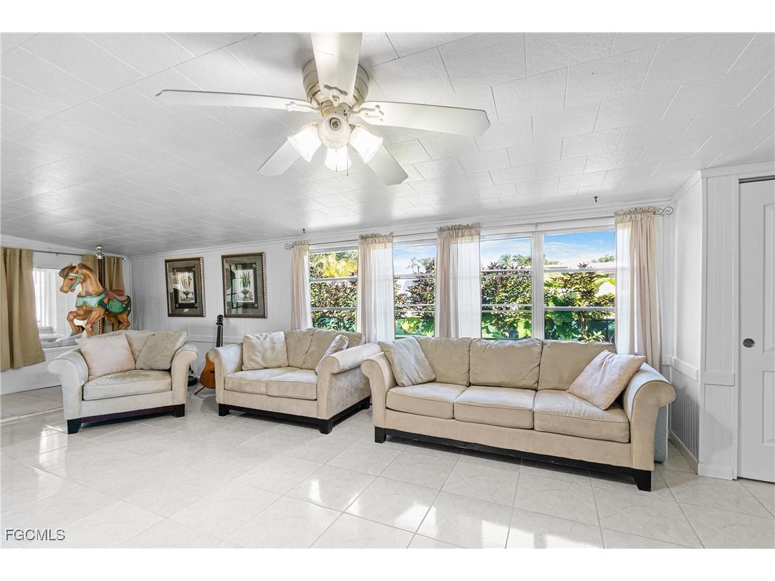 2256 Marina Park Drive Fort Myers FL 33905 2025017786 image30