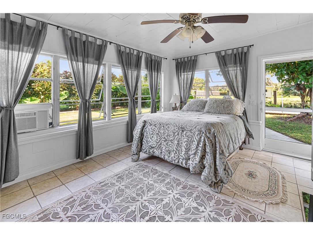 2256 Marina Park Drive Fort Myers FL 33905 2025017786 image34