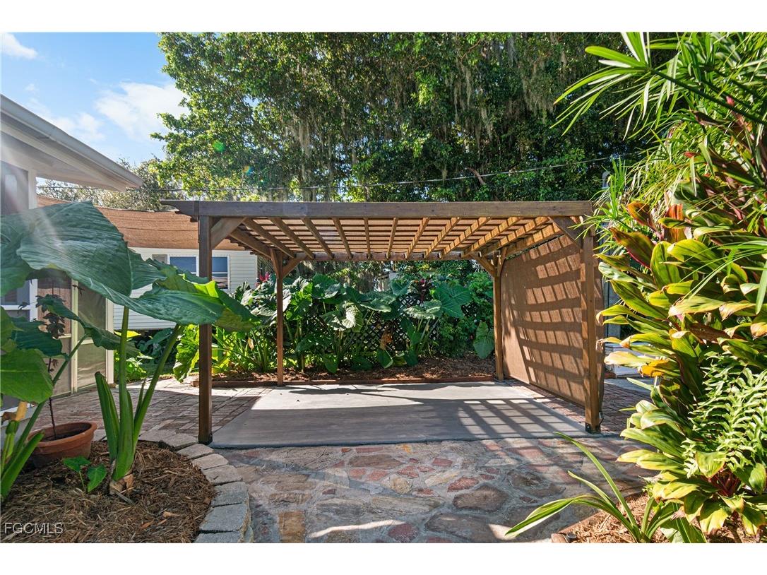 2256 Marina Park Drive Fort Myers FL 33905 2025017786 image48