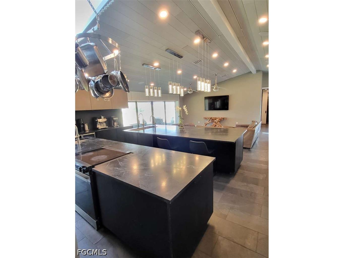 2257 Regal Way Naples FL 34110 2026029533 image3