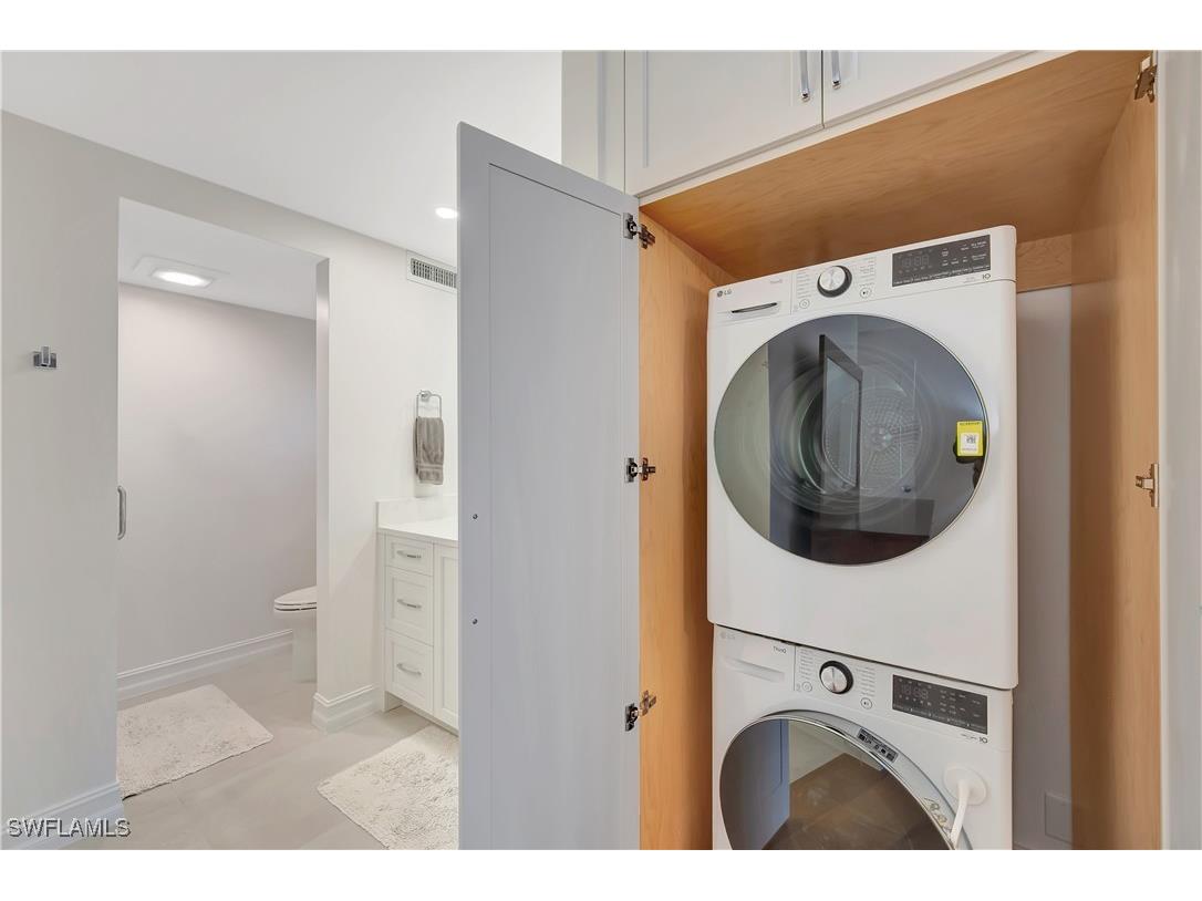 2258 Gulf Shore Boulevard N #O1 Naples FL 34102 225083797 image21