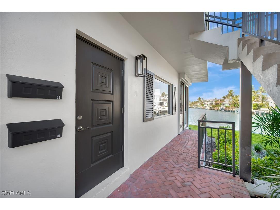 2258 Gulf Shore Boulevard N #O1 Naples FL 34102 225083797 image25