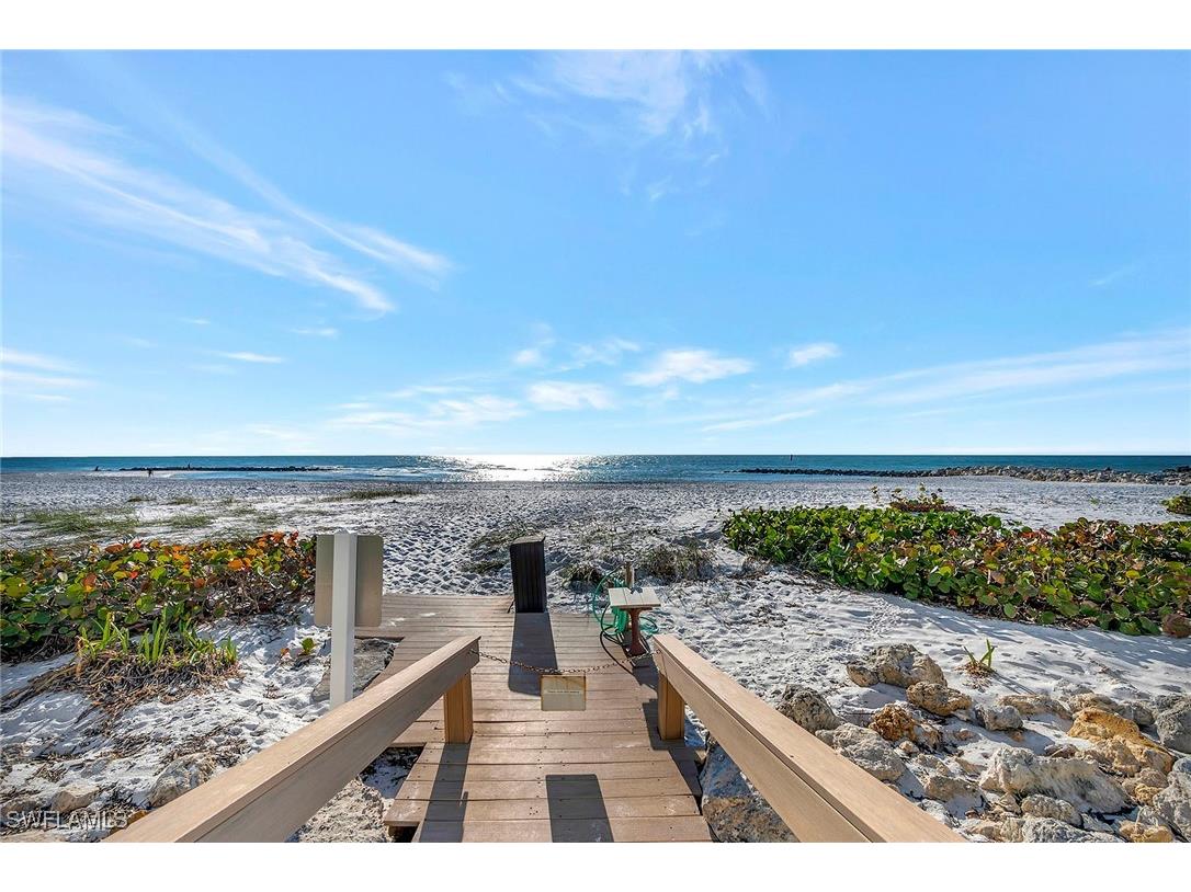 2258 Gulf Shore Boulevard N #O1 Naples FL 34102 225083797 image30