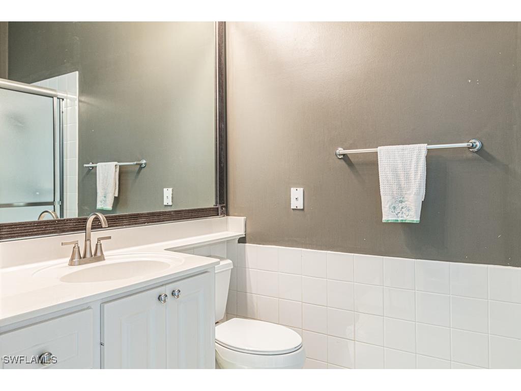 2258 Heydon Circle W Naples FL 34120 225084864 image12