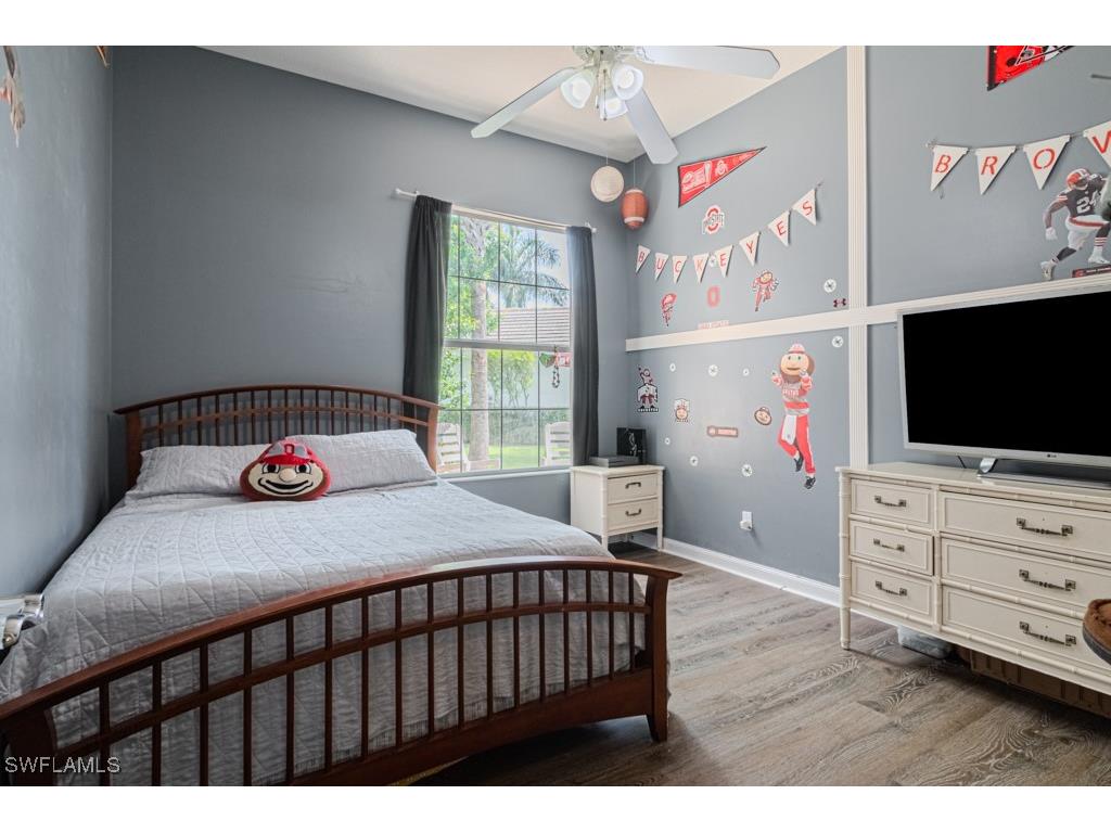 2258 Heydon Circle W Naples FL 34120 225084864 image16