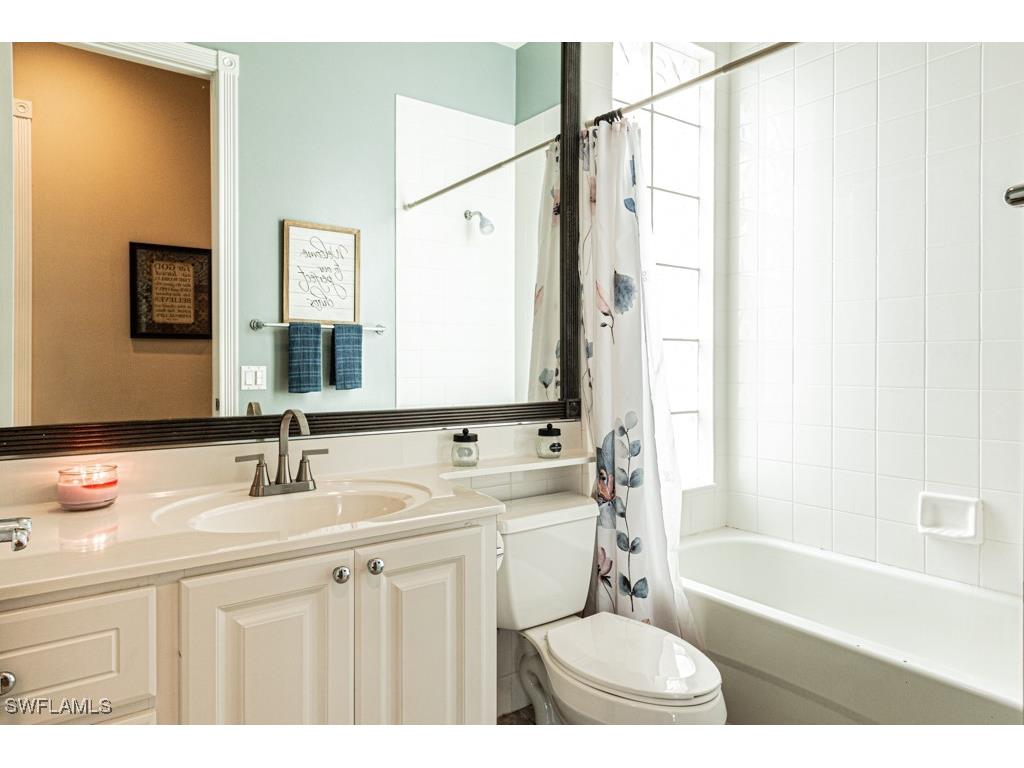 2258 Heydon Circle W Naples FL 34120 225084864 image17