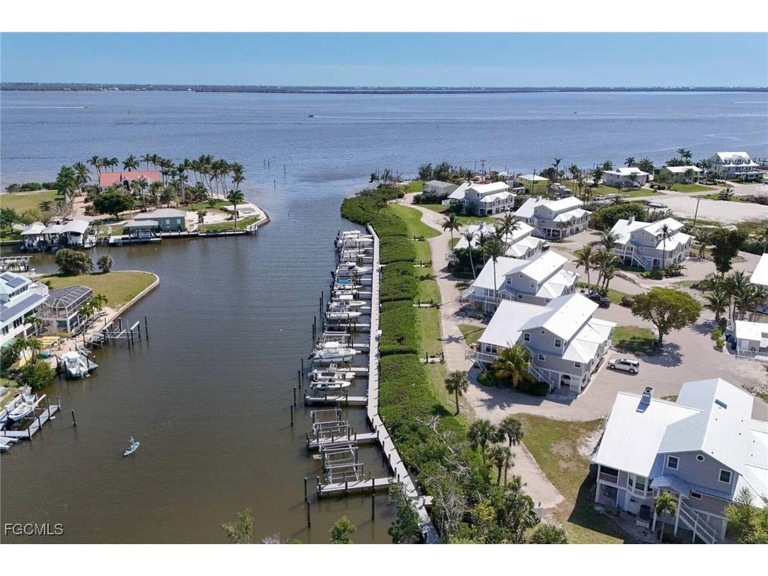 2258 Palm Avenue Saint James City FL 33956 2025007867 image31