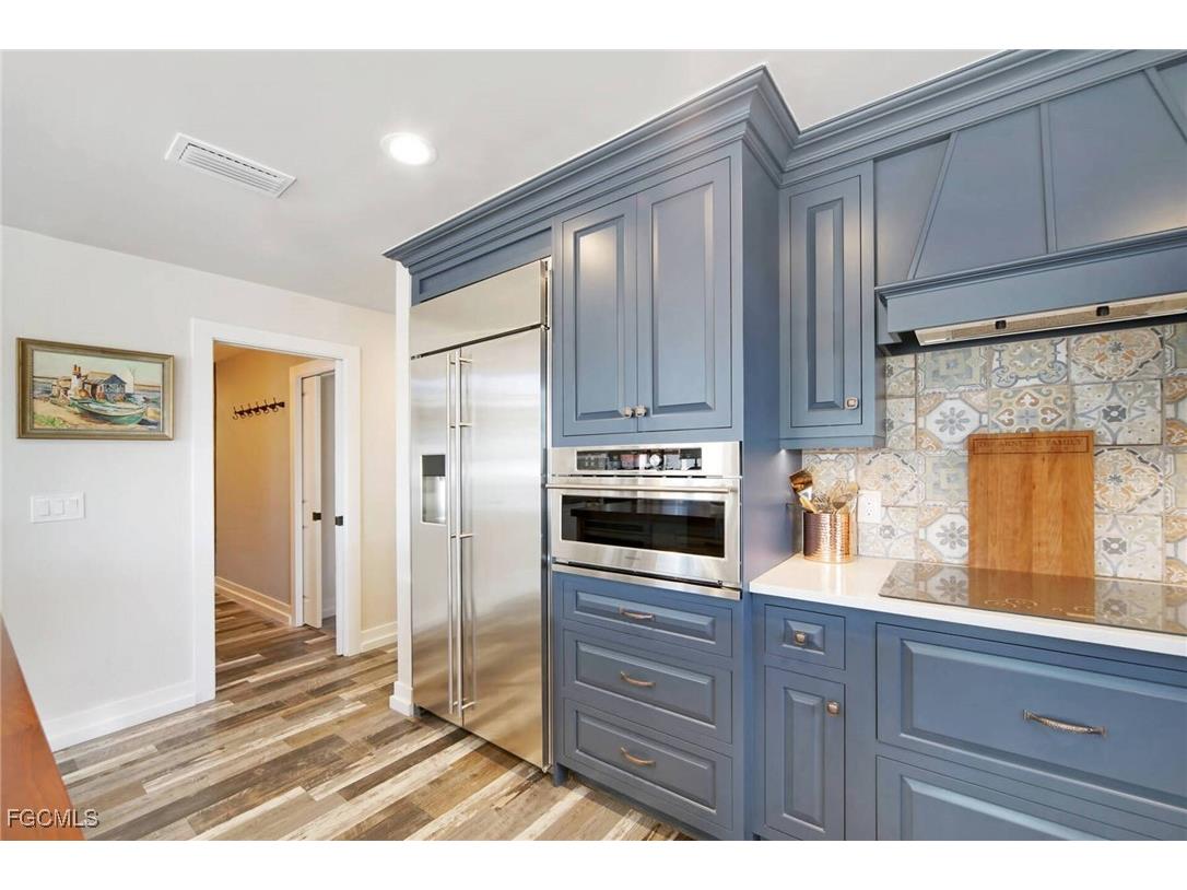 2258 Palm Avenue Saint James City FL 33956 2025007867 image8