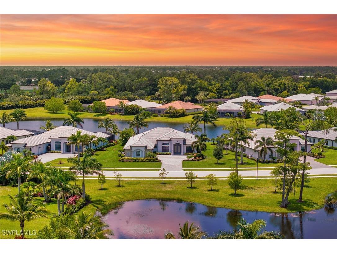 2258 Somerset Place Naples FL 34120 225062140 image1