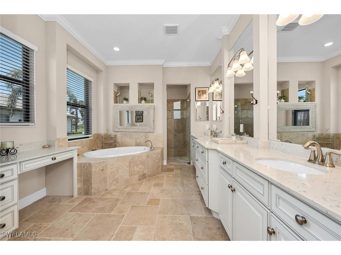 2258 Somerset Place Naples FL 34120 225062140 image15