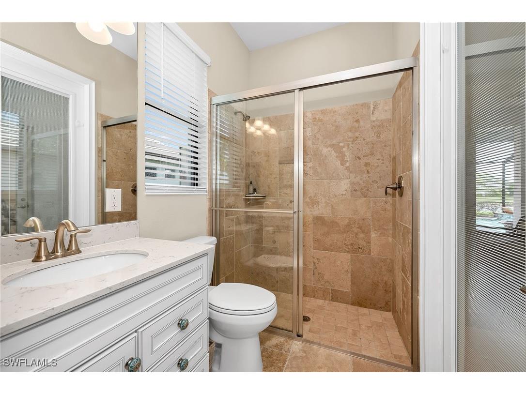 2258 Somerset Place Naples FL 34120 225062140 image19