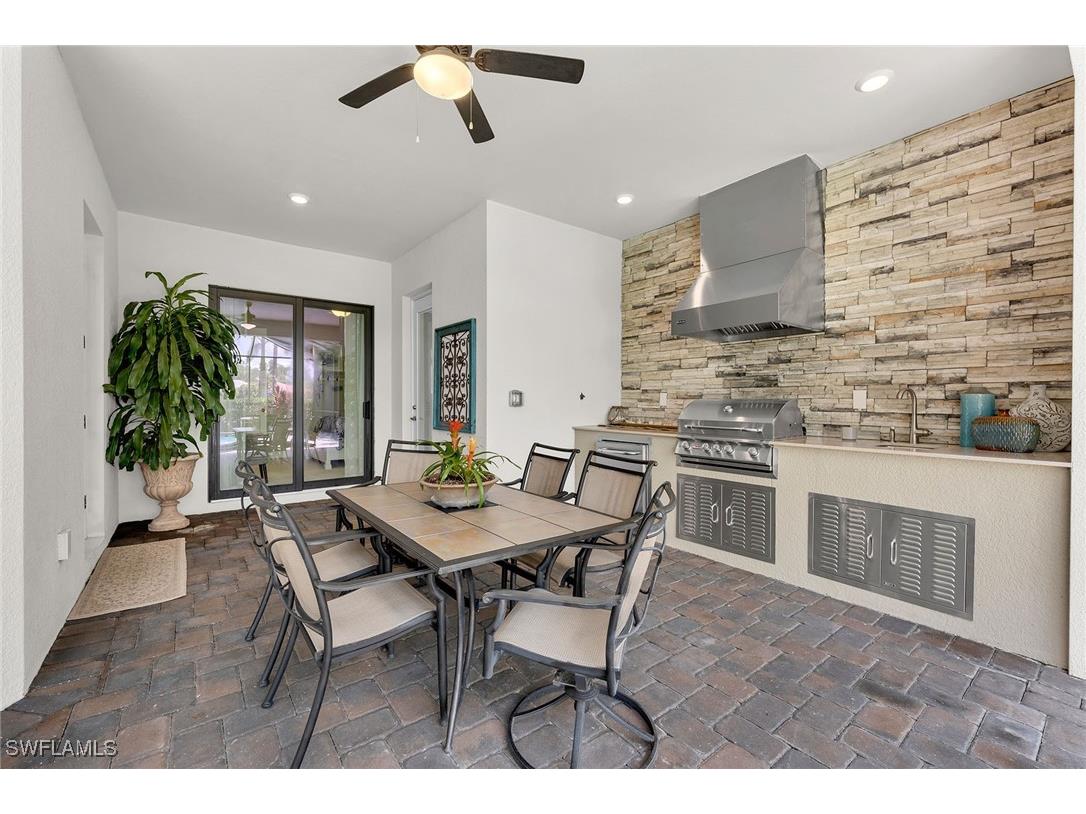 2258 Somerset Place Naples FL 34120 225062140 image21