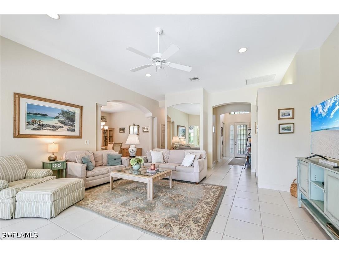 2259 Island Cove Circle Naples FL 34109 226020099 image6