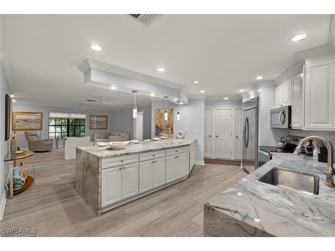 2259 Queens Way Naples FL 34112 225082250 image10