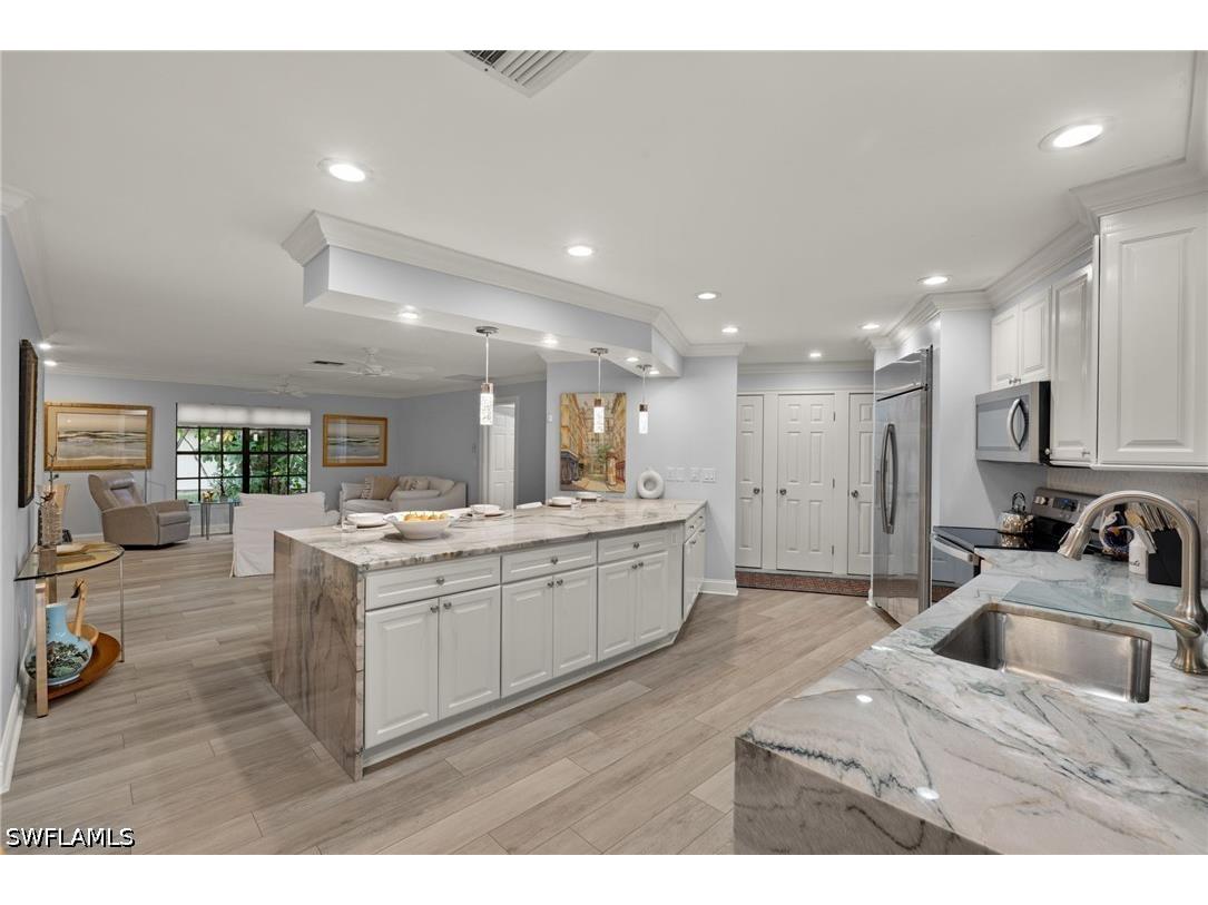 2259 Queens Way Naples FL 34112 226015881 image5