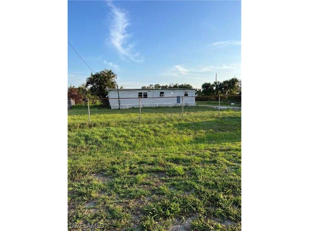 2259 Zoysia Lane North Fort Myers FL 33917 223032165 image1